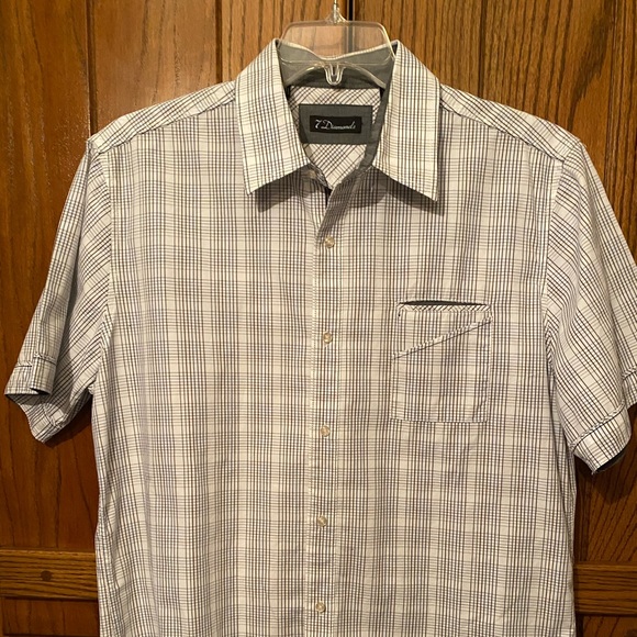 Men’s short sleeve button up - Picture 2 of 8